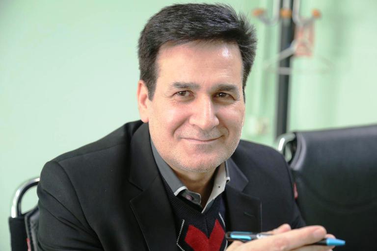 هم اندی...